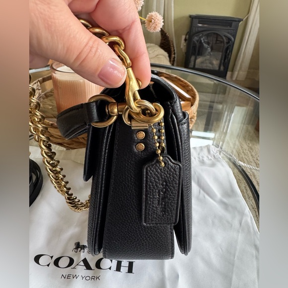 Coach Cassie 19 Black Crossbody Bag with Gold Chain - Picture 4 of 12